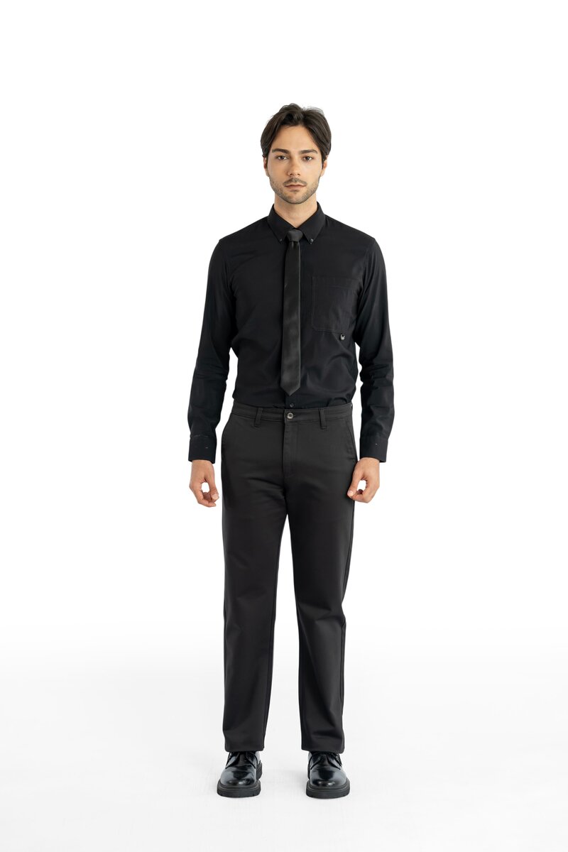 Edge Relaxed Fit Jet Black Trouser